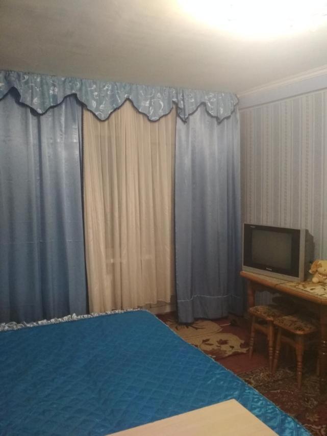 Уютная 1 Комнатная Квартира Возле Метро Дарница Kiev Esterno foto